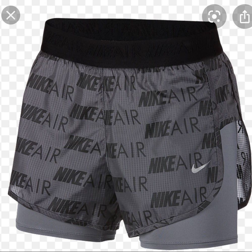 Nike air 2-in1 shorts with compression